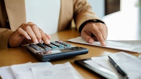 calculo impuestos venta vivienda españa