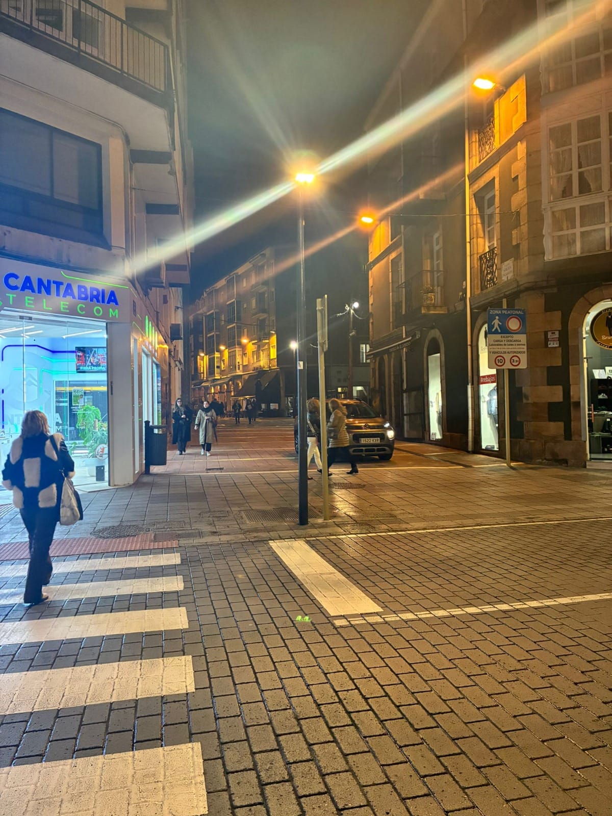 Piso en venta en Calle Julián Ceballos torrelavega (4) gran inversión piso en Torrelavega