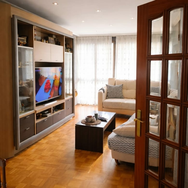 f2 salón piso en venta Santander