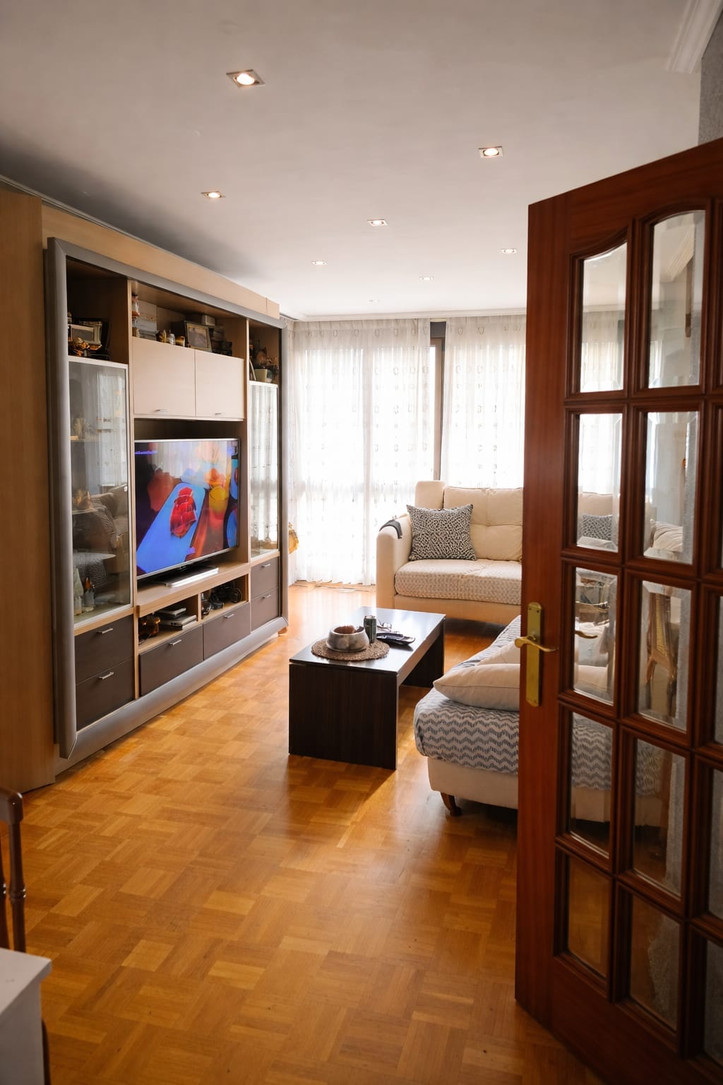 f2 salón piso en venta Santander