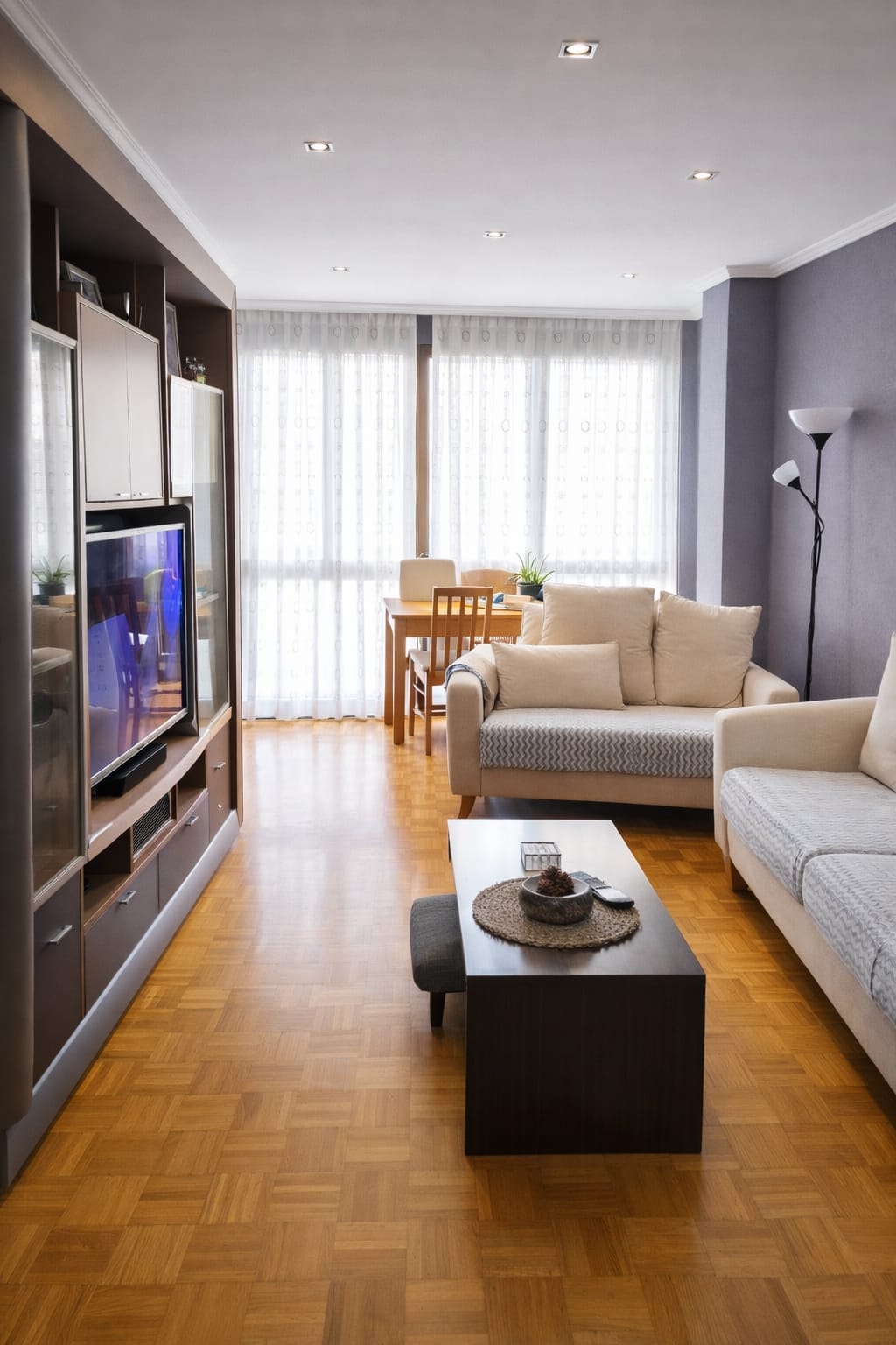 Salón piso en venta en Santander